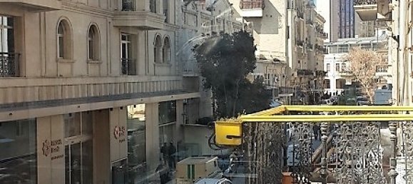 Escritório de 4 divisões em Baku, Azerbaijan N.º 1031 21