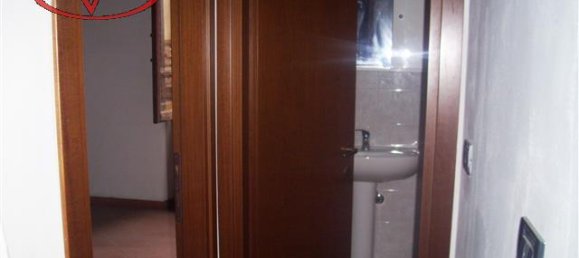 Apartamento de 2 habitaciónes en Montevarchi, Italy No. 224607 9