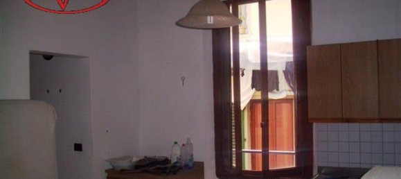 Apartamento de 2 habitaciónes en Montevarchi, Italy No. 224607 10