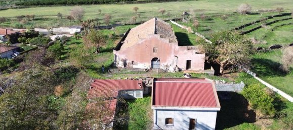 Casa de 13 divisões em Mascali, Italy N.º 72004 9