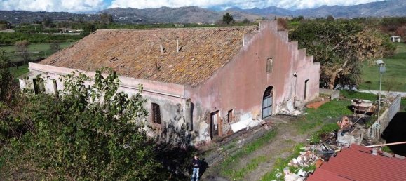 Casa de 13 divisões em Mascali, Italy N.º 72004 4