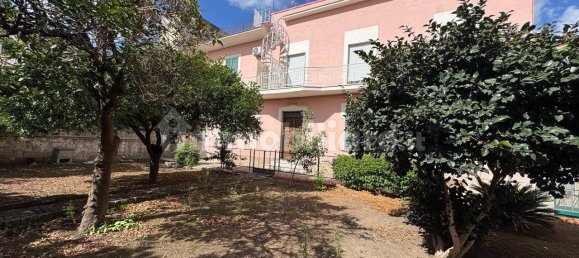 Здание с 5 комнатами в Кальвиццано, Италия № 333757 8