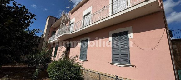 Здание с 5 комнатами в Кальвиццано, Италия № 333757 2