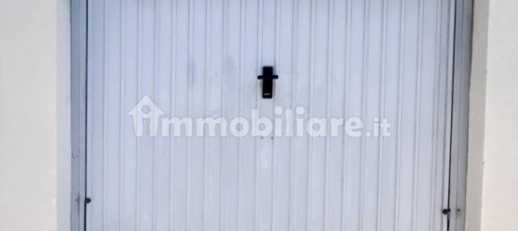 3 Schlafzimmer Wohnung in Modena, Italy, Nr. 351914 28