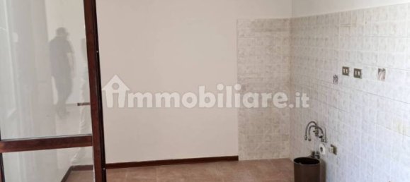 3 Schlafzimmer Wohnung in Modena, Italy, Nr. 351914 8