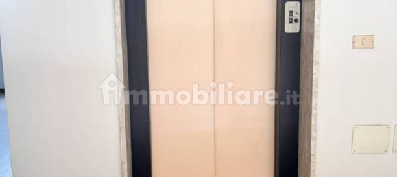 3 Schlafzimmer Wohnung in Modena, Italy, Nr. 351914 25