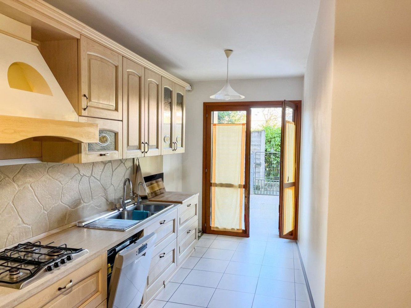 4 bedrooms Apartment in Pieve di Soligo, Italy No. 386219
