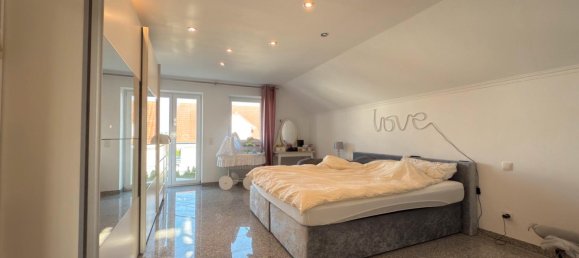 5 bedrooms House in Biberach, Germany No. 351628 11