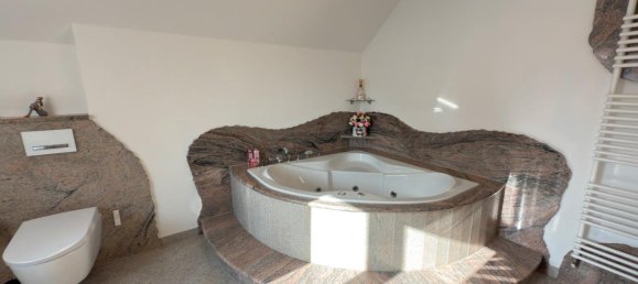 5 bedrooms House in Biberach, Germany No. 351628 9