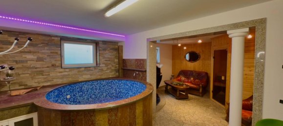 5 bedrooms House in Biberach, Germany No. 351628 3