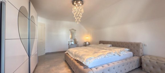 5 bedrooms House in Biberach, Germany No. 351628 10