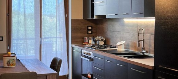 5 rooms Apartment in Castiglione del Lago, Italy No. 129864 11