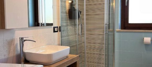 5 rooms Apartment in Castiglione del Lago, Italy No. 129864 26