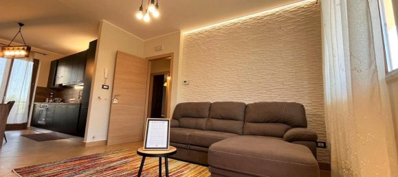 5 rooms Apartment in Castiglione del Lago, Italy No. 129864 15