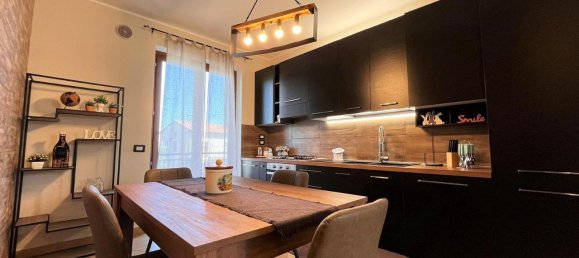 5 rooms Apartment in Castiglione del Lago, Italy No. 129864 8