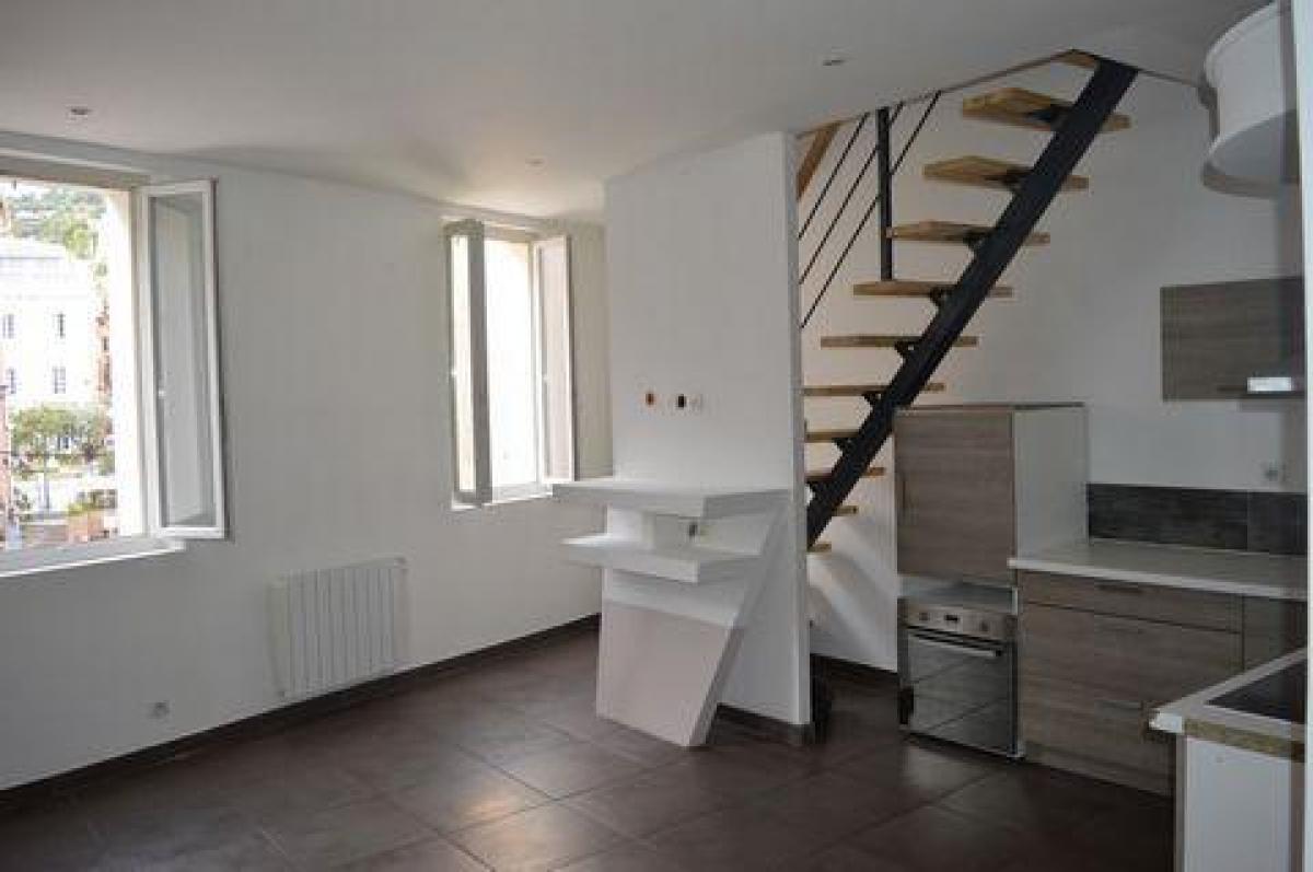 Apartamento com 2 quartos em condomínio em Ollioules, France N.º 7484