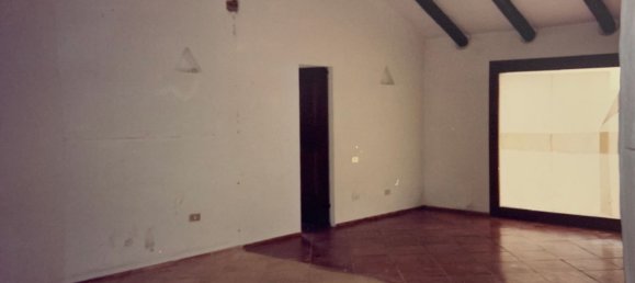  عقار تجاري في Arzachena, Italy 56متر مربع رقم 255880 2