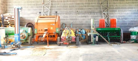 Casa de 4 dormitorios en Sant'Angelo in Pontano, Italy No. 90060 9