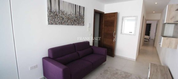 2 bedrooms Apartment in Sliema, Malta No. 9303 2