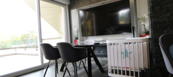 3 bedrooms Penthouse in Busto Arsizio, Italy No. 171038 16