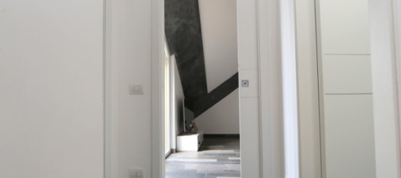 3 bedrooms Penthouse in Busto Arsizio, Italy No. 171038 25