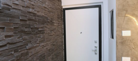 3 bedrooms Penthouse in Busto Arsizio, Italy No. 171038 3