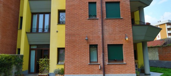 3 bedrooms Penthouse in Busto Arsizio, Italy No. 171038 38