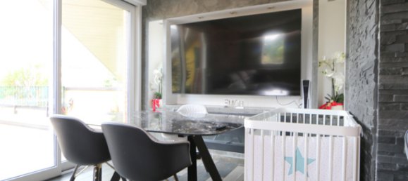 3 bedrooms Penthouse in Busto Arsizio, Italy No. 171038 2