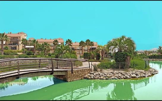 2 bedrooms Penthouse in Alhaurin de la Torre, Spain No. 240065