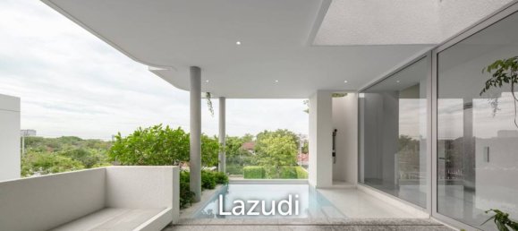 3 bedrooms Villa in Bangkok, Thailand No. 15109 3