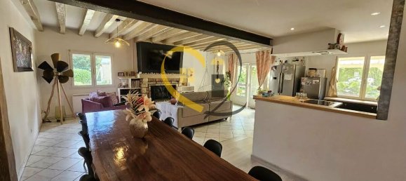 Casa de 4 dormitorios en Rians, France No. 65730 13