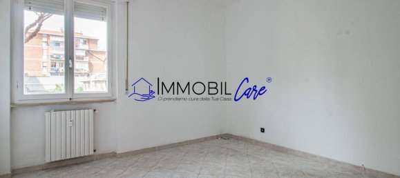 2 bedrooms Apartment in Livorno, Italy No. 284551 17