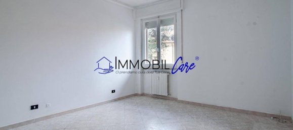 2 bedrooms Apartment in Livorno, Italy No. 284551 16