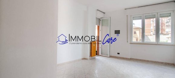 2 bedrooms Apartment in Livorno, Italy No. 284551 9