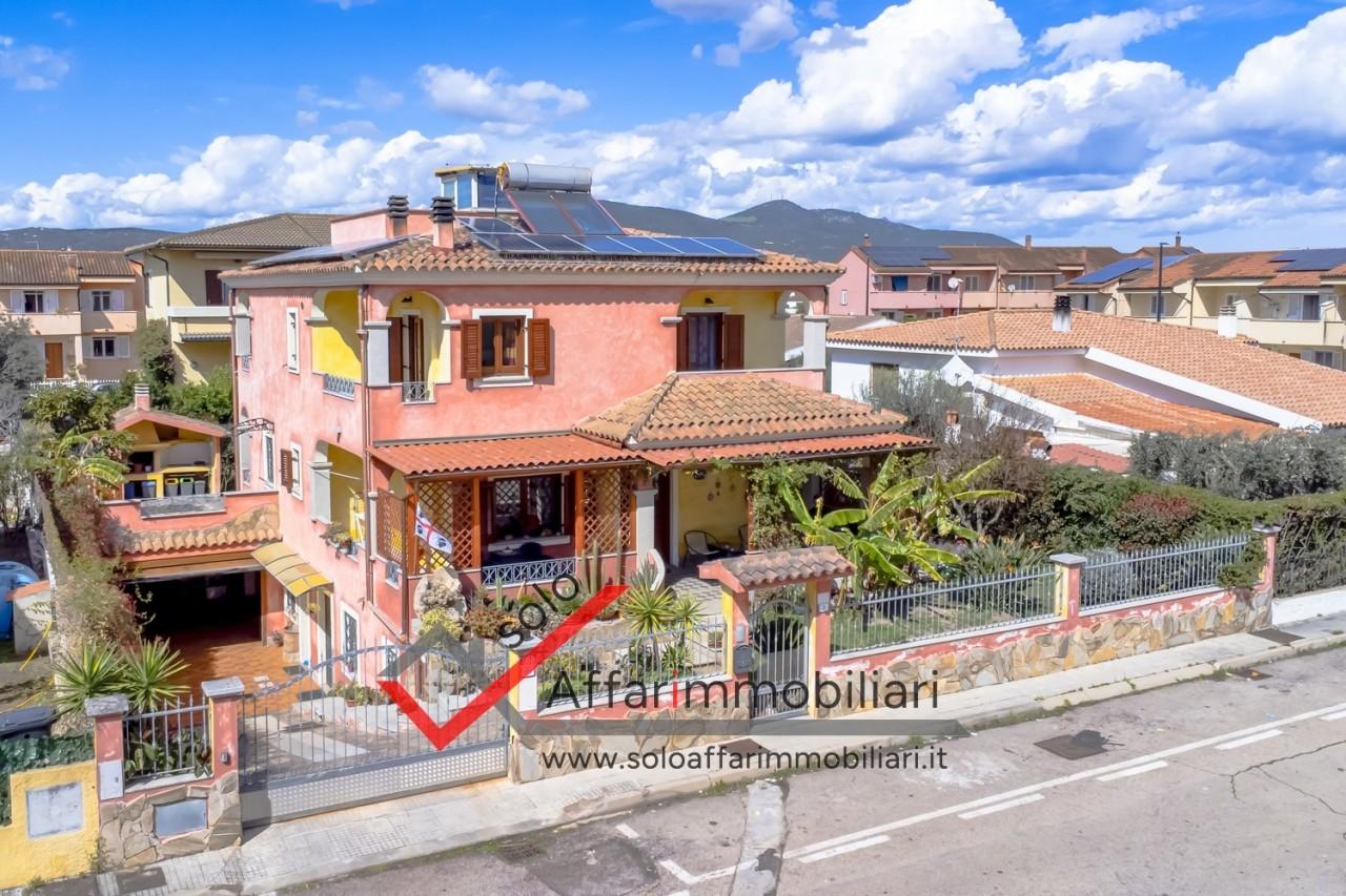 10 rooms Villa in Olbia, Italy No. 34690