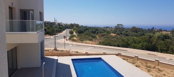 Вилла с 3 спальнями в Куклия, Кипр № 9331 4