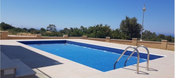 Вилла с 3 спальнями в Куклия, Кипр № 9331 2