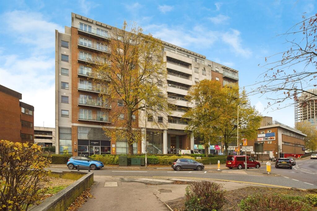 2 bedrooms Apartment in Watford, United Kingdom No. 6102