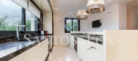 6 Schlafzimmer Villa in Marbella, Spain, Nr. 103637 11