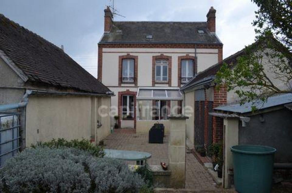 4 bedrooms House in Brou, France No. 12020