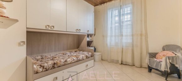 3 bedrooms Villa in Rome, Italy No. 67316 5