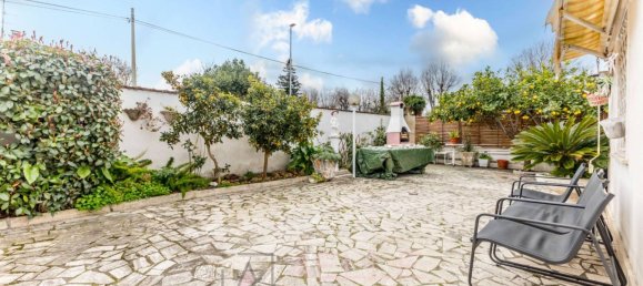 3 bedrooms Villa in Rome, Italy No. 67316 8