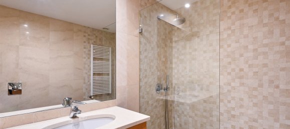 5 bedrooms Duplex in Porto, Portugal No. 108030 34