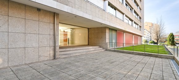 5 bedrooms Duplex in Porto, Portugal No. 108030 37