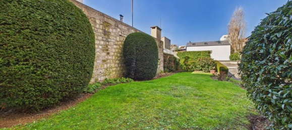 Apartamento de 3 dormitorios en Clamart, France No. 330127 12