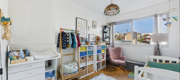 Apartamento de 3 dormitorios en Clamart, France No. 330127 10