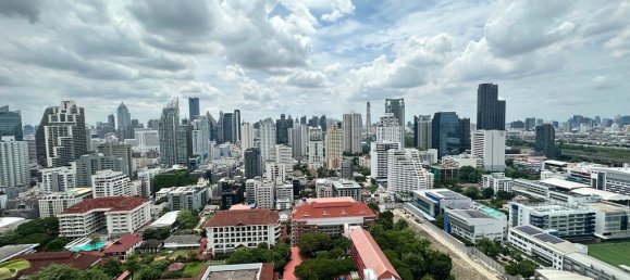 3 bedrooms Condo in Bangkok, Thailand No. 8617 4