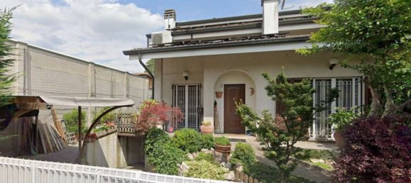 8-Zimmer Haus in Paderno Dugnano, Italy, Nr. 69245 12