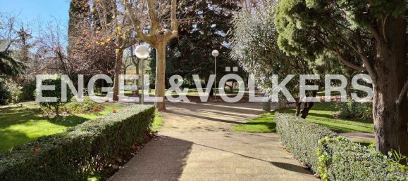 4 bedrooms Apartment in Madrid, Spain No. 164729 24