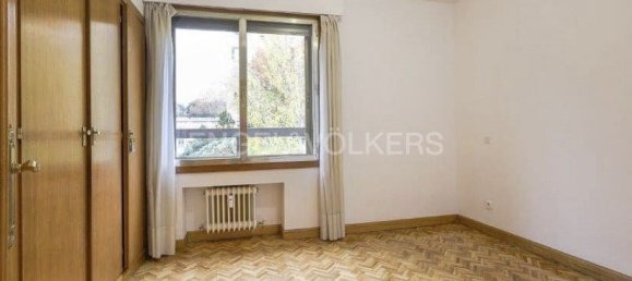 4 bedrooms Apartment in Madrid, Spain No. 164729 15